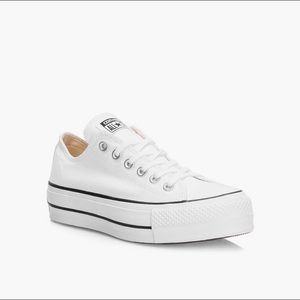 UNWORN white platform converse — US Size 6.